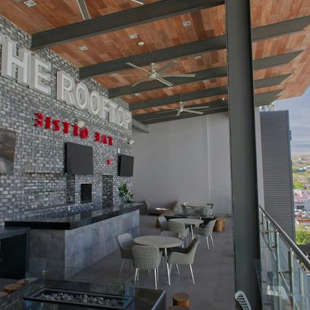 Four Points By Sheraton Distrito Uno Chihuahua Exterior photo