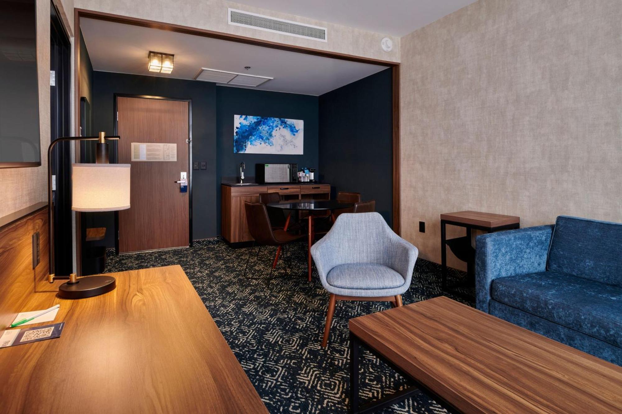 Four Points By Sheraton Distrito Uno Chihuahua Exterior photo